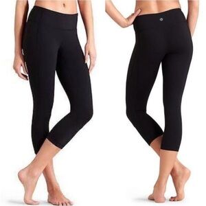 Athleta Revelation Capri Leggings Womens Size Small Black Crop Low Rise 921636